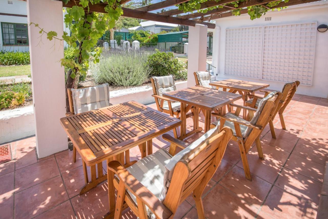 Koo Karoo Guest Lodge And Self Catering มอนตากู ภายนอก รูปภาพ