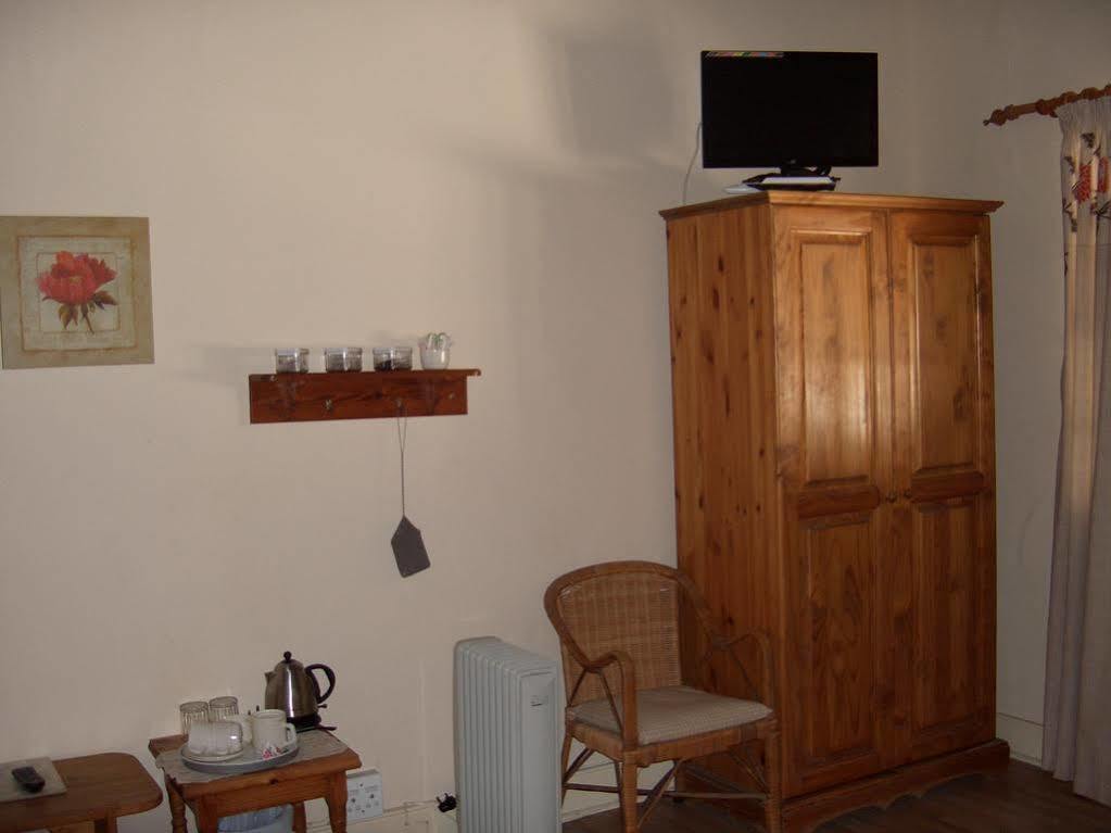 Koo Karoo Guest Lodge And Self Catering มอนตากู ภายนอก รูปภาพ
